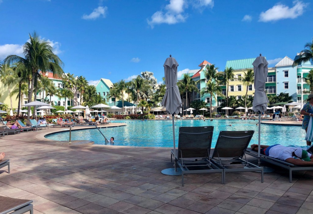 The Harborside Resort at Atlantis Bahamas - Swimming Pool